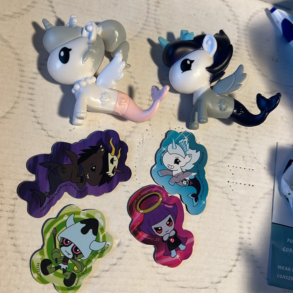 Tokidoki Unicorno and Mermicorno Figures - SONIC Toys (only the figurines)
